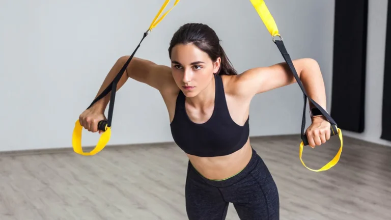 Lee más sobre el artículo TRX, PILATES EN SUSPENSIÓN